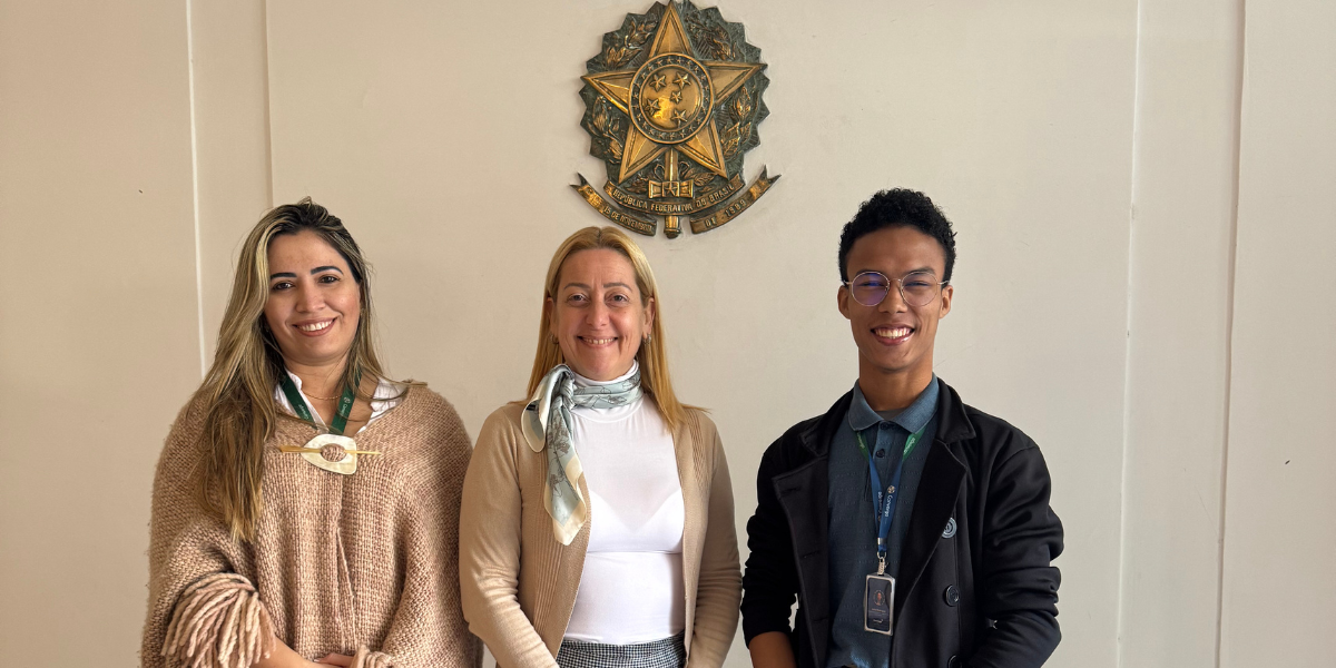 Reunião com a Embaixada do Brasil em Montevidéu (Uruguai):  apresentação do CONVERGE SUMMIT e apoio institucional